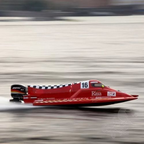 Скачать звуки с гонок водно-моторной Формулы-1