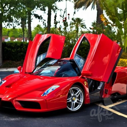 Скачать звуки автомобиля Ferrari